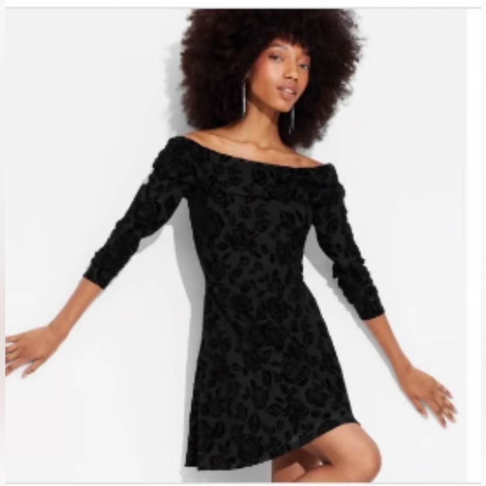 NWT Wild Fable Black Floral Long Sleeve Dress